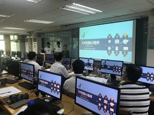 學(xué)醫(yī)辛苦？這四個(gè)專業(yè)面前，醫(yī)學(xué)生只是“小兒科”